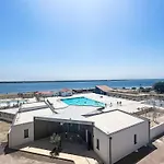 Apartment Palmyra-5 By Interhome