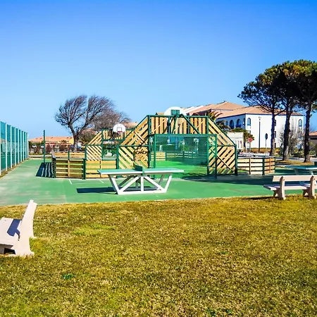 Palmyra-5 By Interhome Lägenhet Le Barcarès